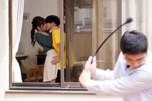 Cặp đôi dâm đãng khoe mặt và quan hệ tình dục nồng nhiệt cho bạn bè sói xem, tất đen, âm hộ gợi cảm, bú vú, 69 blowjob, không bao cao su, quan hệ ở nhiều tư thế